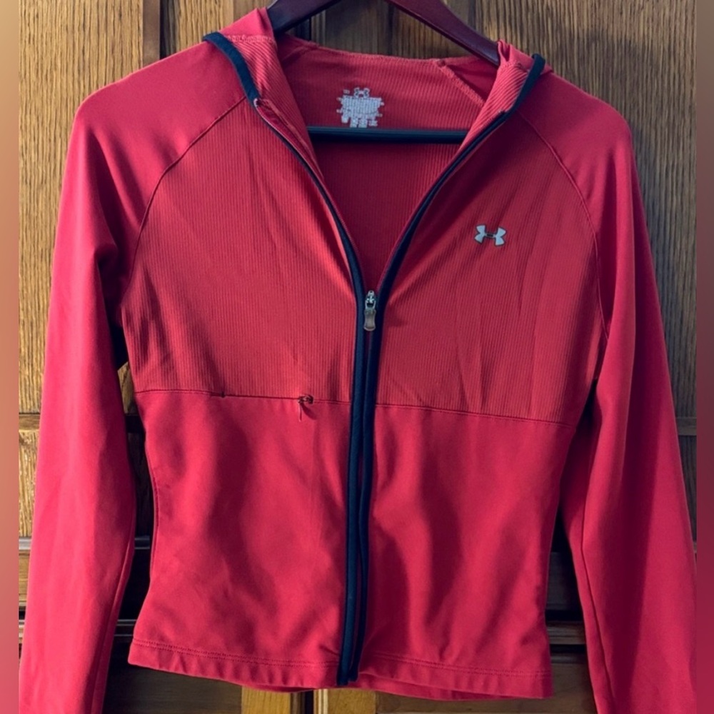 Under Armour Rival Stretch Woven Full Zip Athletic Jacket Hooded Ribbed Running